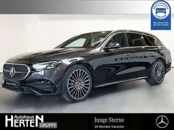 Graphitgrau Gebraucht 2023 Mercedes E220 AMG Kombi | 62.890 €