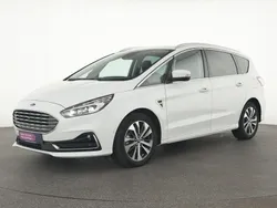 Weiss Gebraucht 2022 Ford S-MAX Titanium Van / Kleinbus | 31.780 € (Teuer)
