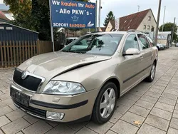 Beige Gebraucht 2005 Skoda Octavia Elegance Kombi | 1.999 € (Guter Preis)