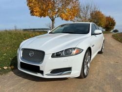 Weiß Gebraucht 2013 Jaguar XF Limousine | 9.988 € (Superpreis)