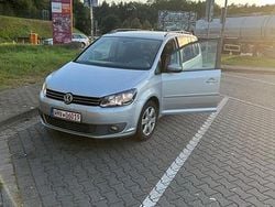Silber Gebraucht 2011 VW Touran Van / Kleinbus | 4.999 € (Guter Preis)
