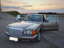 Gold Gebraucht 1987 Mercedes S500 SE Limousine | 9.000 €