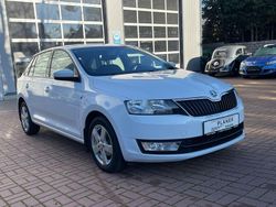 Weiß Gebraucht 2014 Skoda Rapid Ambition Kleinwagen | 9.990 € (Etwas zu teuer)