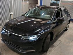 Schwarz Gebraucht 2022 VW Golf VIII Style Limousine | 16.303 € (Fairer Preis)