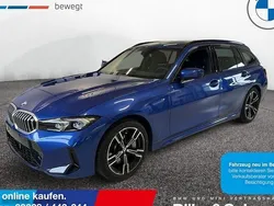 Blau Gebraucht 2024 BMW 330 Kombi | 41.450 € (Fairer Preis)