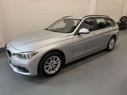 Silber Gebraucht 2018 BMW 318 Kombi | 10.950 € (Fairer Preis)