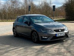 Grau Gebraucht 2014 Seat Leon FR Limousine | 7.000 € (Fairer Preis)
