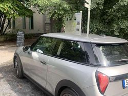Gebraucht 2025 Mini Cooper Kleinwagen | 26.900 € (Fairer Preis)