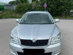 Silber Gebraucht 2012 Skoda Octavia Elegance Kombi | 4.400 € (Guter Preis)