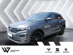 Grau Gebraucht 2021 VW T-Roc Active SUV | 26.323 € (Fairer Preis)
