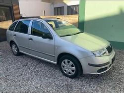 Grau Gebraucht 2006 Skoda Fabia Kombi | 1.590 € (Fairer Preis)