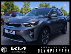 Clear white Neu 2025 Kia Stonic Platinum Edition SUV | 25.690 € (Fairer Preis)