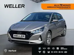 Grau Gebraucht 2022 Hyundai i20 Trend Kleinwagen | 19.490 € (Etwas zu teuer)
