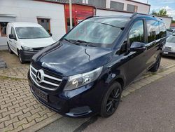 Blau Gebraucht 2017 Mercedes V220 Edition Van / Kleinbus | 21.900 € (Guter Preis)