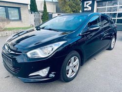 Schwarz Gebraucht 2011 Hyundai i40 Kombi | 4.199 € (Fairer Preis)