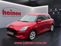 Rot Gebraucht 2025 Suzuki Swift Comfort Kleinwagen | 15.899 € (Guter Preis)