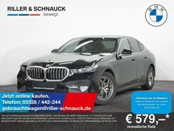 Schwarz Gebraucht 2024 BMW 520 Sport Line Limousine | 53.950 € (Guter Preis)