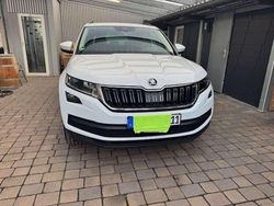 Weiß Gebraucht 2021 Skoda Kodiaq Drive SUV | 32.200 € (Guter Preis)