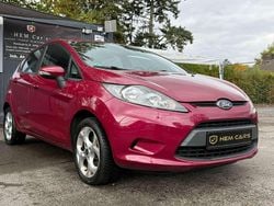Rot Gebraucht 2010 Ford Fiesta Trend Kleinwagen | 4.500 € (Etwas zu teuer)