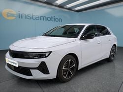 Weiß Gebraucht 2024 Opel Astra Limousine | 26.249 € (Etwas zu teuer)