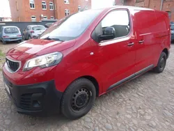 Rot Gebraucht 2018 Peugeot Expert Premium Van | 10.500 € (Fairer Preis)