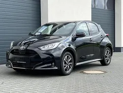 Neu 2025 Toyota Yaris Hybrid Style Kleinwagen | 25.490 € (Fairer Preis)