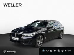 Black sapphire (schwarz) Gebraucht 2023 BMW 520 Sport Line Kombi | 40.990 € (Guter Preis)