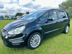 Schwarz Gebraucht 2013 Ford S-MAX Business Edition Van / Kleinbus | 6.400 € (Guter Preis)