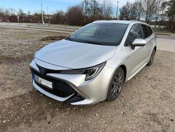 Silber Gebraucht 2020 Toyota Corolla Hybrid Team Kombi | 21.900 € (Fairer Preis)
