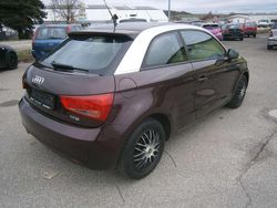 Shirazrot metallic Gebraucht 2010 Audi A1 Attraction Kleinwagen | 6.250 € (Fairer Preis)