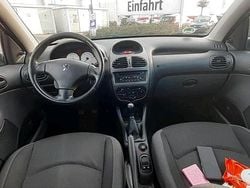 Schwarz Gebraucht 2009 Peugeot 206 Kleinwagen | 2.999 € (Fairer Preis)