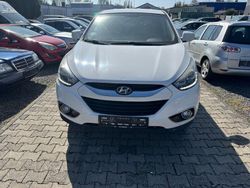 Weiß Gebraucht 2014 Hyundai ix35 Edition SUV | 7.850 € (Guter Preis)