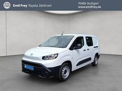 Icy white Neu 2025 Toyota Proace City Van | 26.950 € (Etwas zu teuer)