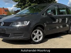 Grau Gebraucht 2016 VW Sharan Comfortline Van / Kleinbus | 15.800 € (Superpreis)