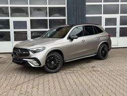Silber Gebraucht 2023 Mercedes GLC300e AMG SUV | 67.830 €