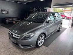 Grau Gebraucht 2014 Mercedes B200 Sport Van / Kleinbus | 14.999 € (Fairer Preis)
