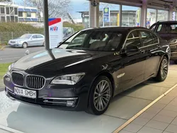 Grau Gebraucht 2013 BMW 740 Sport Line Limousine | 18.990 € (Fairer Preis)