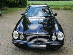 Schwarz Gebraucht 1999 Mercedes E280 Kombi | 5.200 €