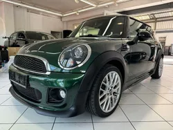 Grün Gebraucht 2011 Mini John Cooper Works Kleinwagen | 7.890 € (Fairer Preis)