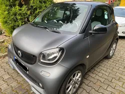 Grau Gebraucht 2015 Smart ForTwo Coupé Coupé | 7.999 € (Teuer)