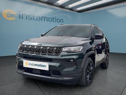 Grün Neu 2025 Jeep Compass North SUV | 42.949 € (Teuer)