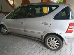 Silber Gebraucht 2002 Mercedes A160 Avantgarde Kleinwagen | 1.200 € (Fairer Preis)