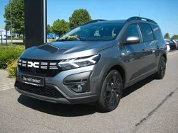Grau Gebraucht 2025 Dacia Jogger Expression Limousine | 23.980 € (Superpreis)