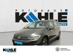 Grau Gebraucht 2021 VW Touran Highline Van / Kleinbus | 27.489 € (Guter Preis)