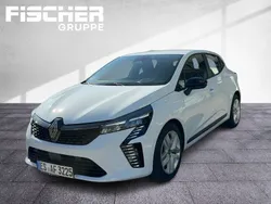 Weiß Gebraucht 2024 Renault Clio V Evolution Limousine | 15.990 € (Fairer Preis)