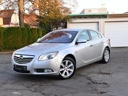 Silber Gebraucht 2010 Opel Insignia Cosmo Limousine | 8.600 € (Teuer)