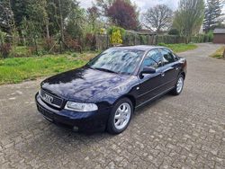 Blau Gebraucht 2000 Audi A4 S-Line Limousine | 2.500 €
