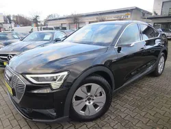 Mythosschwarz metallic Gebraucht 2021 Audi e-tron Sportback Sport SUV | 31.990 € (Superpreis)
