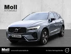Grau Gebraucht 2023 Volvo XC60 Plus SUV | 51.390 € (Superpreis)