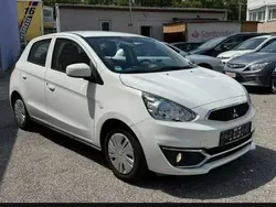 Weiß Gebraucht 2017 Mitsubishi Space Star Limousine | 4.249 € (Guter Preis)
